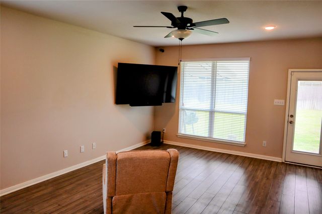 7024 Llano Drive, Waco, TX 76633