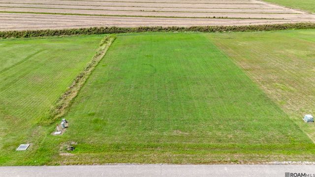 402 Harvest Ln, Port Allen, LA 70767
