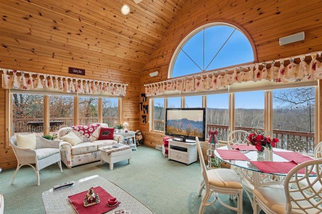 E9291 Pebblebeach Drive, Wisconsin Dells, WI 53965