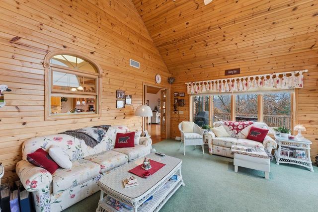 E9291 Pebblebeach Drive, Wisconsin Dells, WI 53965