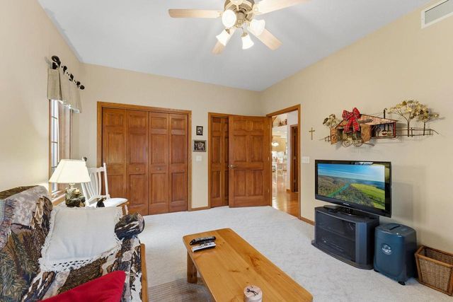 E9291 Pebblebeach Drive, Wisconsin Dells, WI 53965