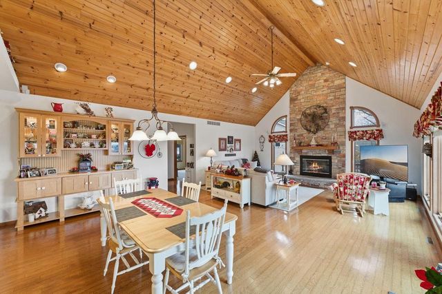 E9291 Pebblebeach Drive, Wisconsin Dells, WI 53965