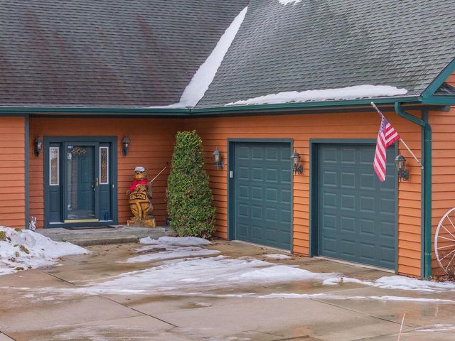 E9291 Pebblebeach Drive, Wisconsin Dells, WI 53965