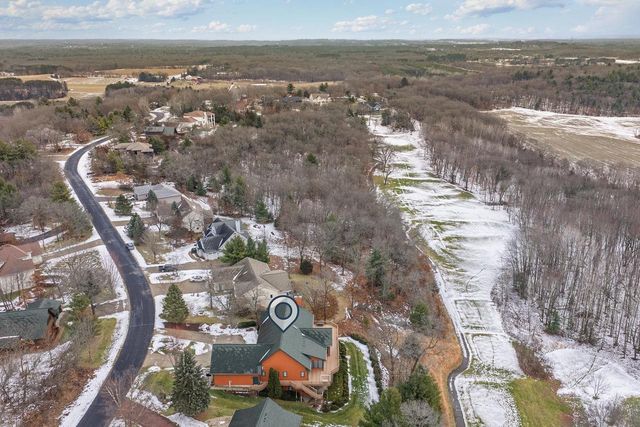 E9291 Pebblebeach Drive, Wisconsin Dells, WI 53965