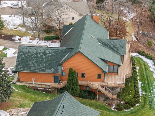 E9291 Pebblebeach Drive, Wisconsin Dells, WI 53965