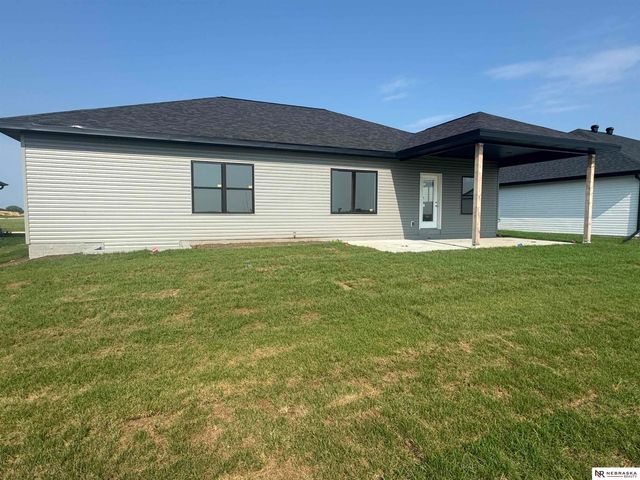 10430 S 77th Street, Lincoln, NE 68516