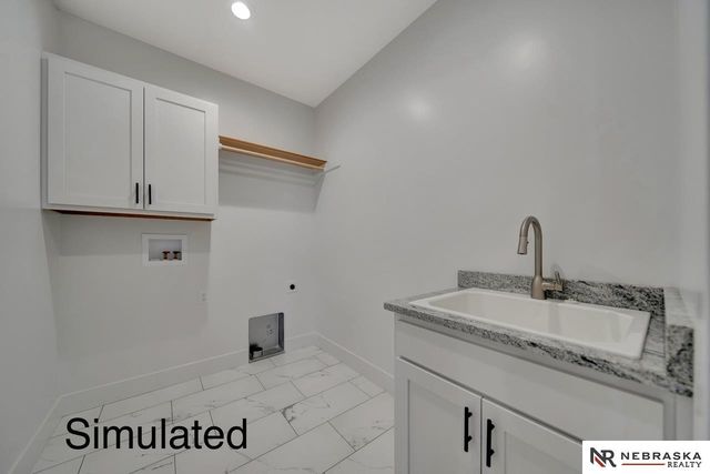 10430 S 77th Street, Lincoln, NE 68516