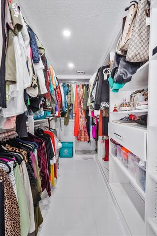 26 Dogwood Circle, Boynton Beach, FL 33436