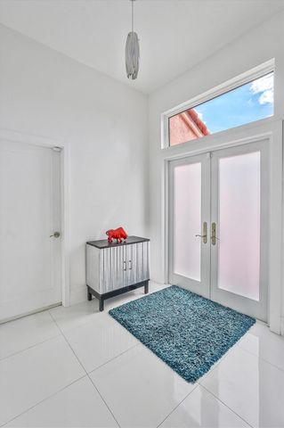 26 Dogwood Circle, Boynton Beach, FL 33436