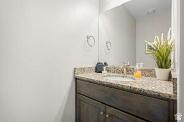 2326 N PARK DR, Washington, UT 84780