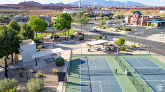 2326 N PARK DR, Washington, UT 84780
