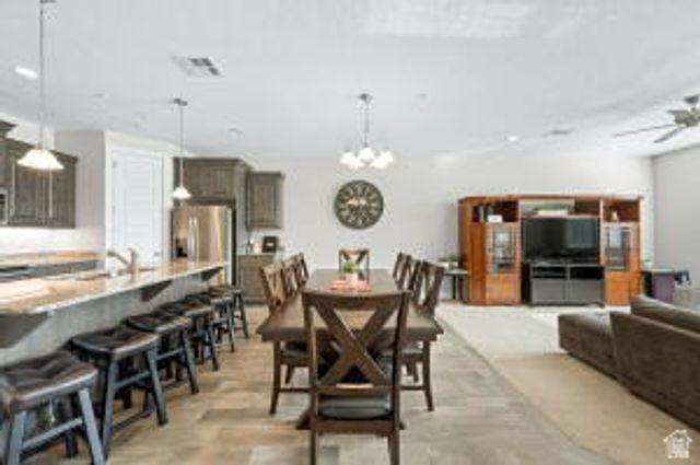 2326 N PARK DR, Washington, UT 84780