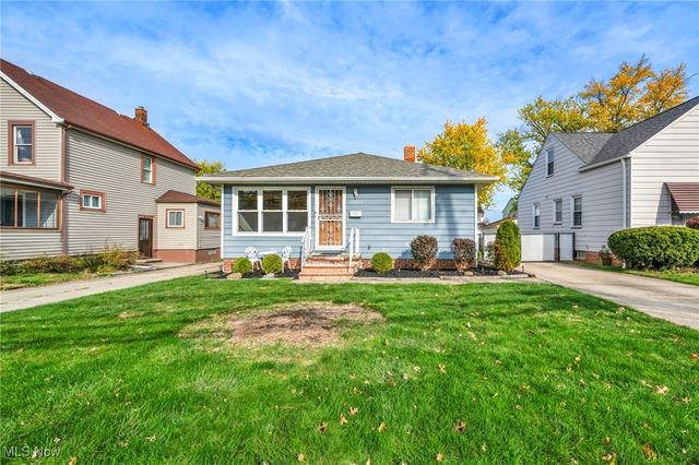 10927 Granger Road, Garfield Heights, OH 44125