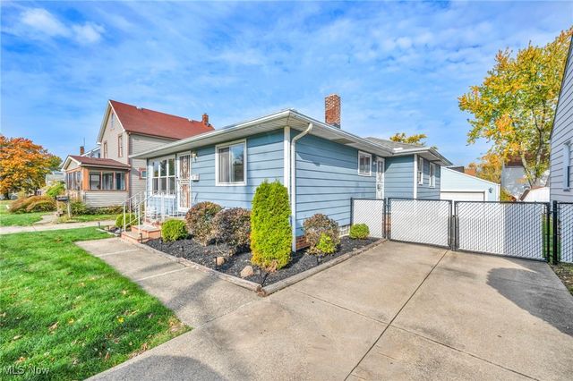 10927 Granger Road, Garfield Heights, OH 44125