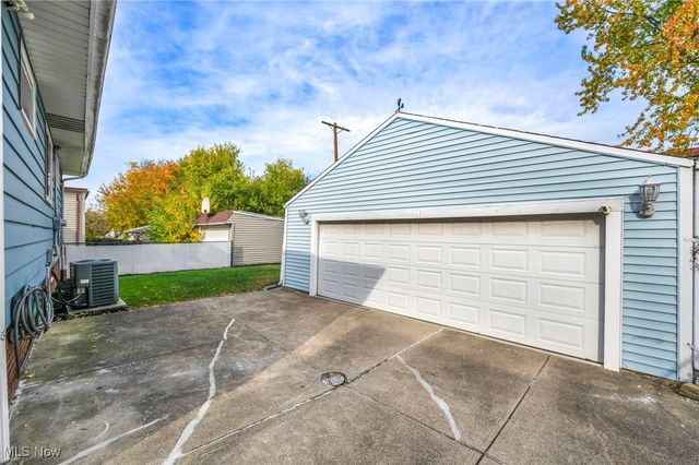 10927 Granger Road, Garfield Heights, OH 44125