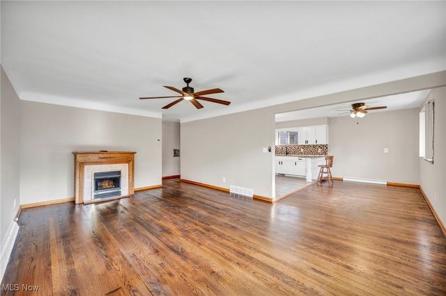 10927 Granger Road, Garfield Heights, OH 44125