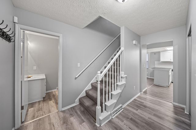 2227 Lilacwood Avenue, Columbus, OH 43229