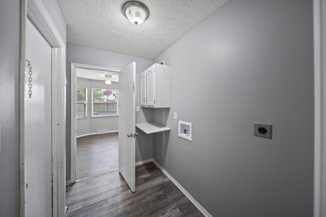 2227 Lilacwood Avenue, Columbus, OH 43229