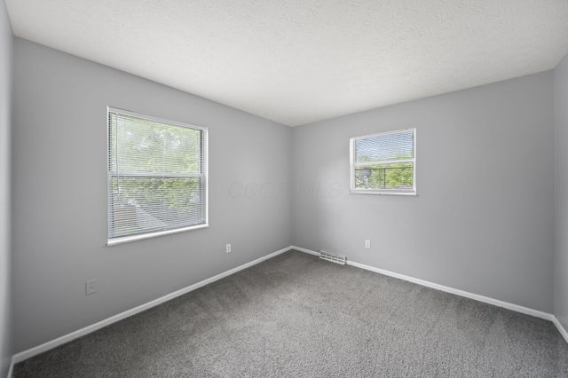 2227 Lilacwood Avenue, Columbus, OH 43229