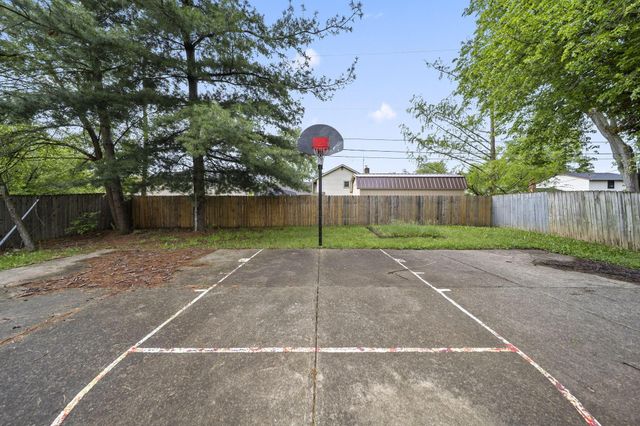2227 Lilacwood Avenue, Columbus, OH 43229