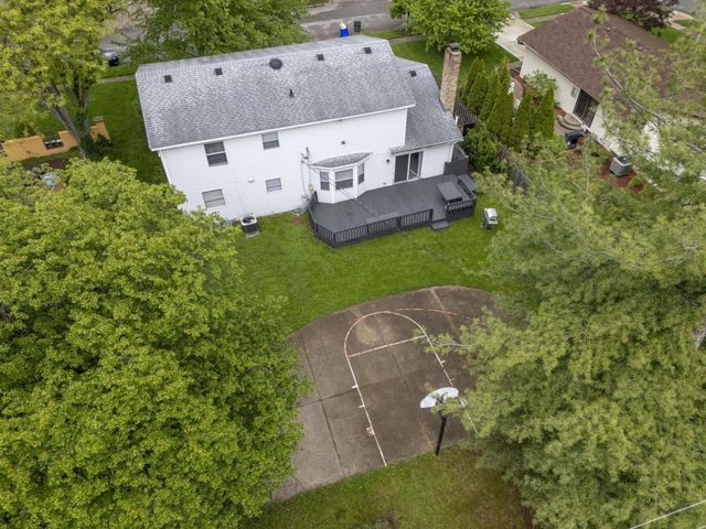 2227 Lilacwood Avenue, Columbus, OH 43229