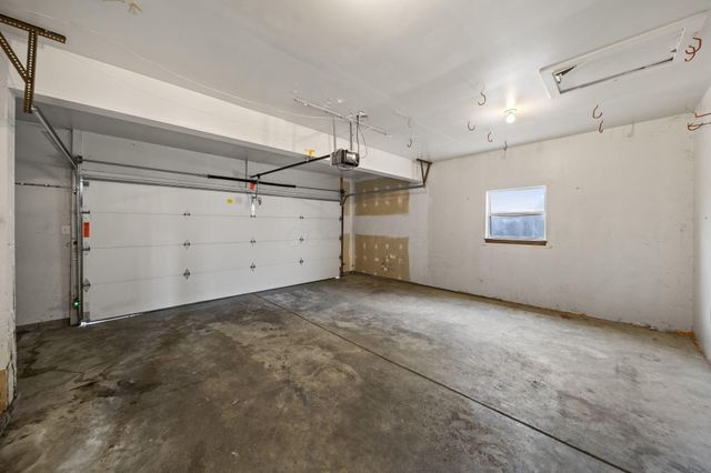 2227 Lilacwood Avenue, Columbus, OH 43229