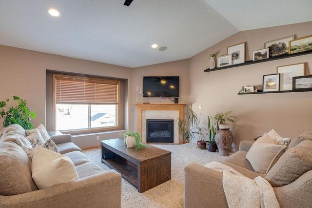 4486 53rd Street S, Fargo, ND 58104