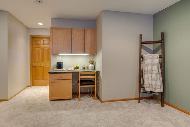 4486 53rd Street S, Fargo, ND 58104