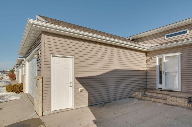 4486 53rd Street S, Fargo, ND 58104