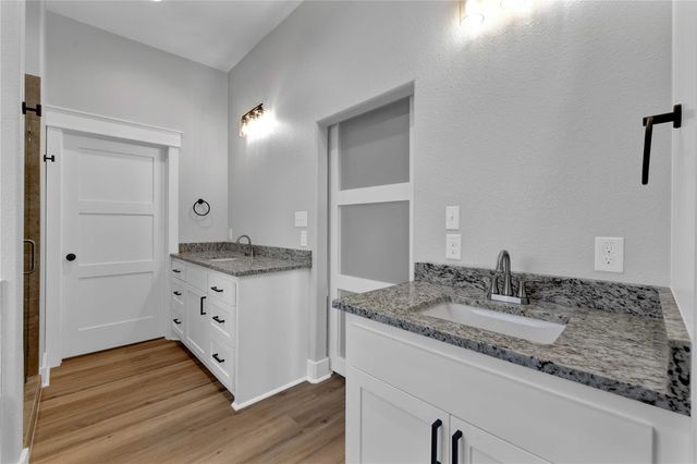 60 Bluegill Drive, Shepherd, TX 77371