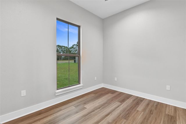 60 Bluegill Drive, Shepherd, TX 77371