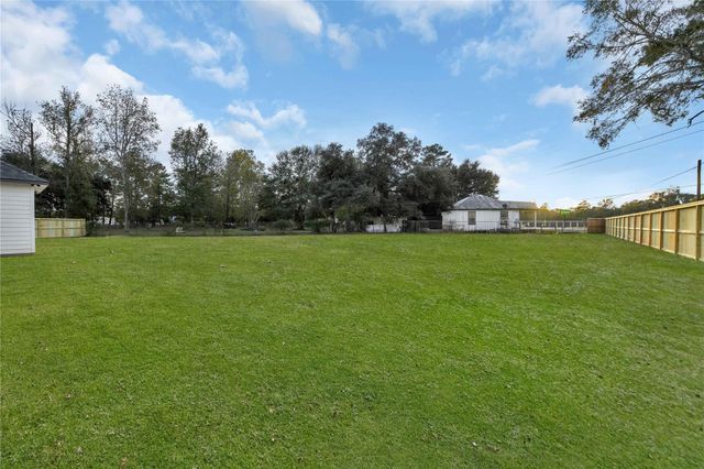 60 Bluegill Drive, Shepherd, TX 77371