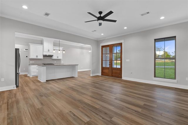 60 Bluegill Drive, Shepherd, TX 77371