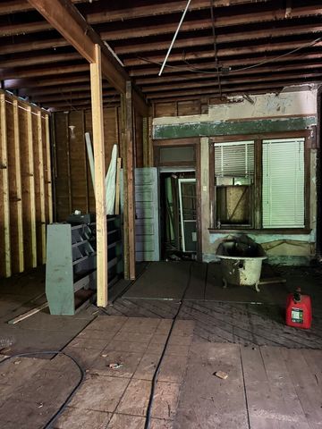 4731 S Ada Street, Chicago, IL 60609