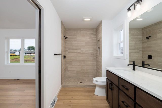 1769 Arches DRIVE, Holmen, WI 54636