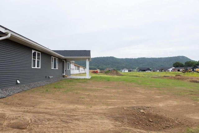 1769 Arches DRIVE, Holmen, WI 54636