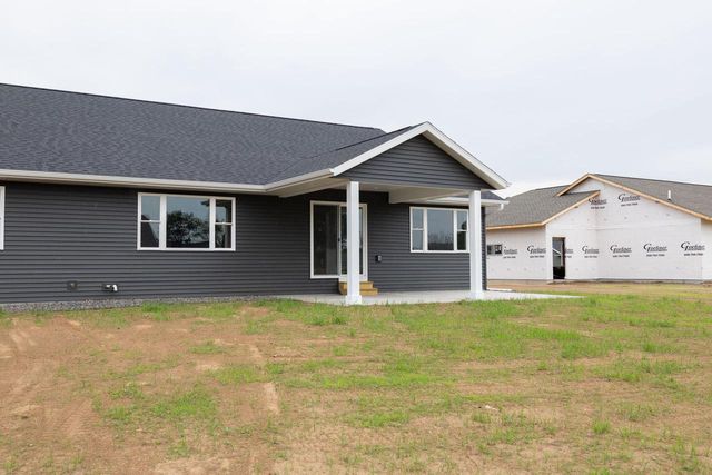 1769 Arches DRIVE, Holmen, WI 54636