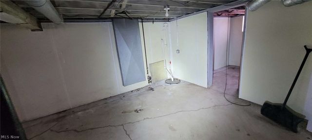 4017 Eastway Road, South Euclid, OH 44121