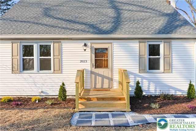 2023 Church Road, Allentown City, PA 18104