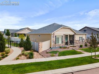 6747 Golden Briar Lane, Colorado Springs, CO 80927