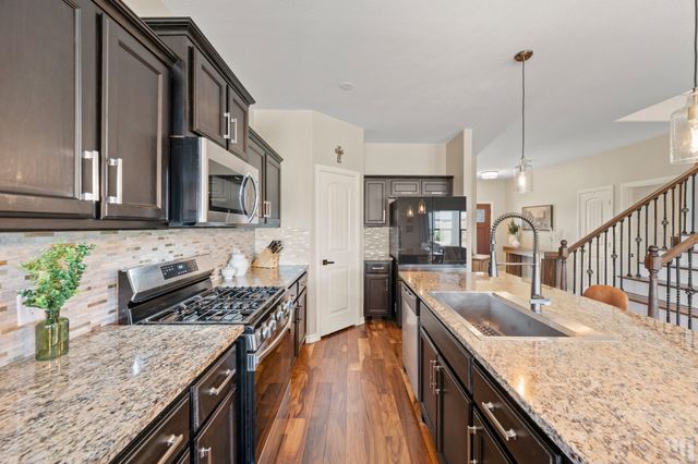 8461 Comanche Springs Drive, Fort Worth, TX 76131