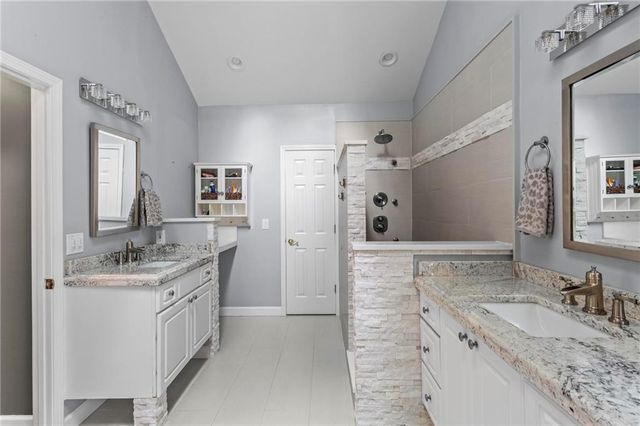 2669 Chimney Springs Drive, Marietta, GA 30062