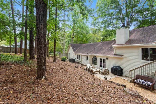 2669 Chimney Springs Drive, Marietta, GA 30062