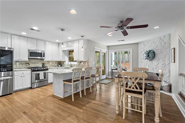 2669 Chimney Springs Drive, Marietta, GA 30062