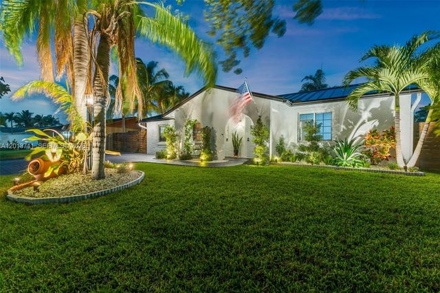 6651 SW 148th Court, Miami, FL 33193