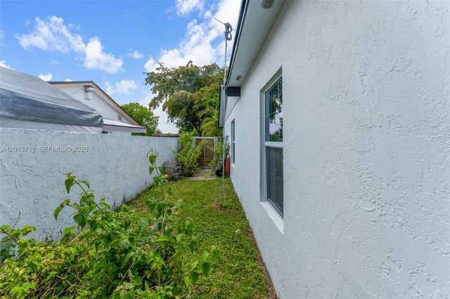 6651 SW 148th Court, Miami, FL 33193