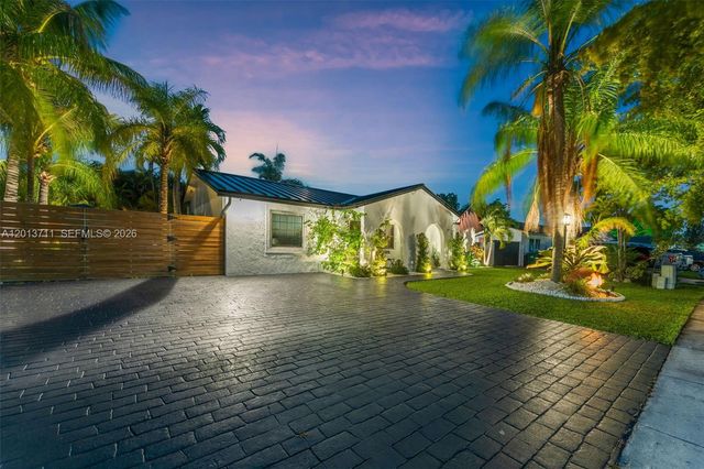 6651 SW 148th Court, Miami, FL 33193