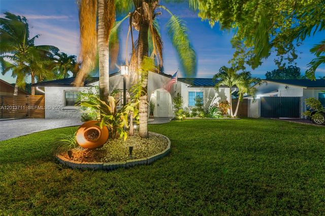 6651 SW 148th Court, Miami, FL 33193