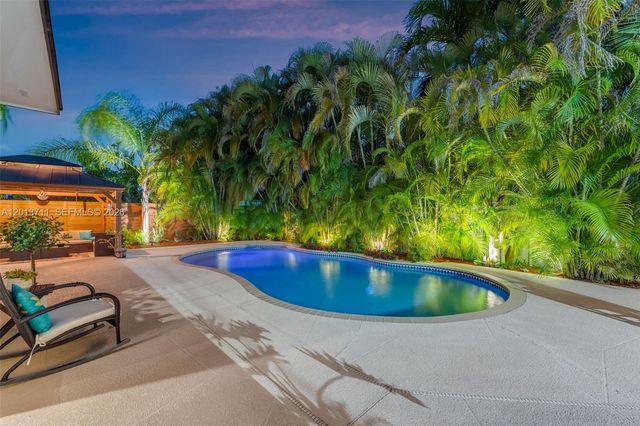 6651 SW 148th Court, Miami, FL 33193