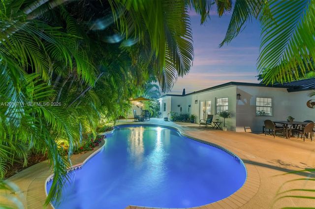 6651 SW 148th Court, Miami, FL 33193
